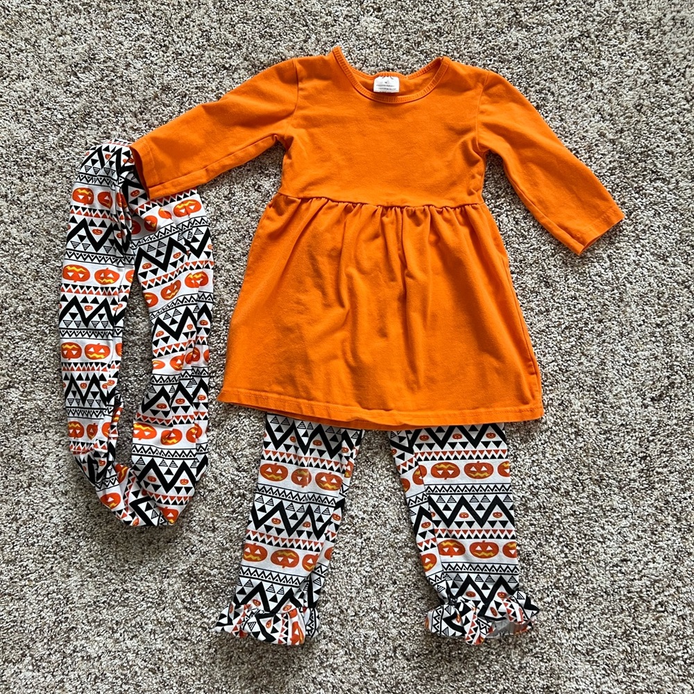 Toddler Halloween Outfit with Scarf